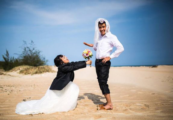 Hài hước, độc lạ với những ý tưởng chụp ảnh cưới của dâu rễ Việt8